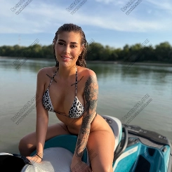 IsabelleF, 25 éves mélytorkos szexpartner